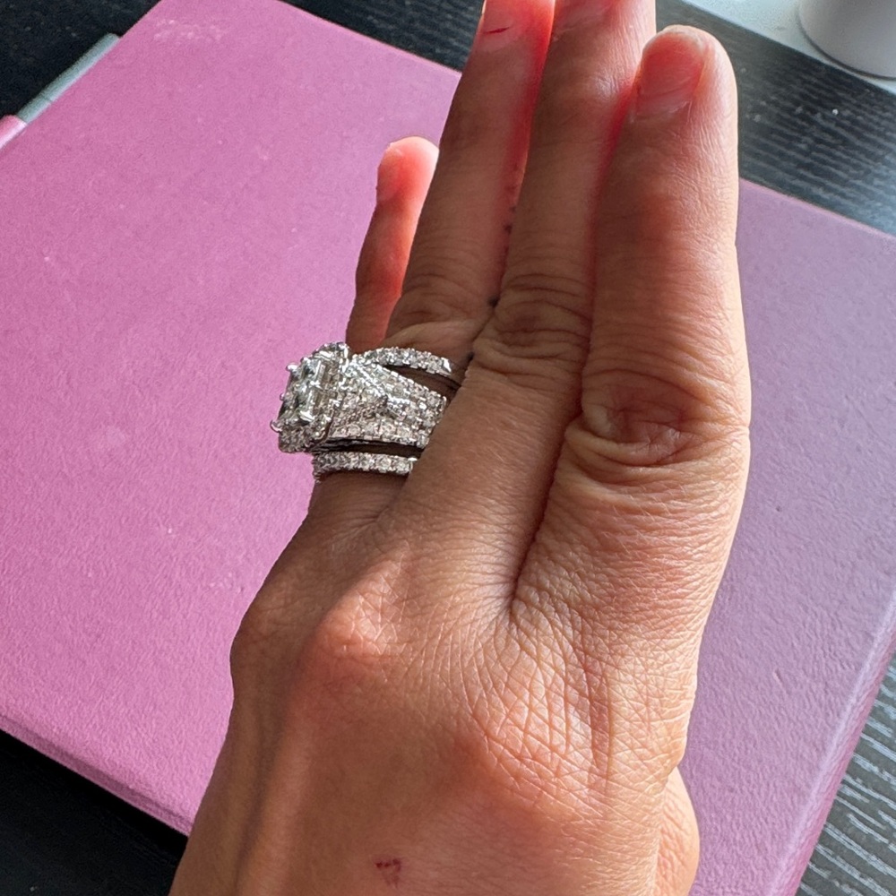 Elegant Silver 925 Band Ring 3 piece set - Picture 3 of 7